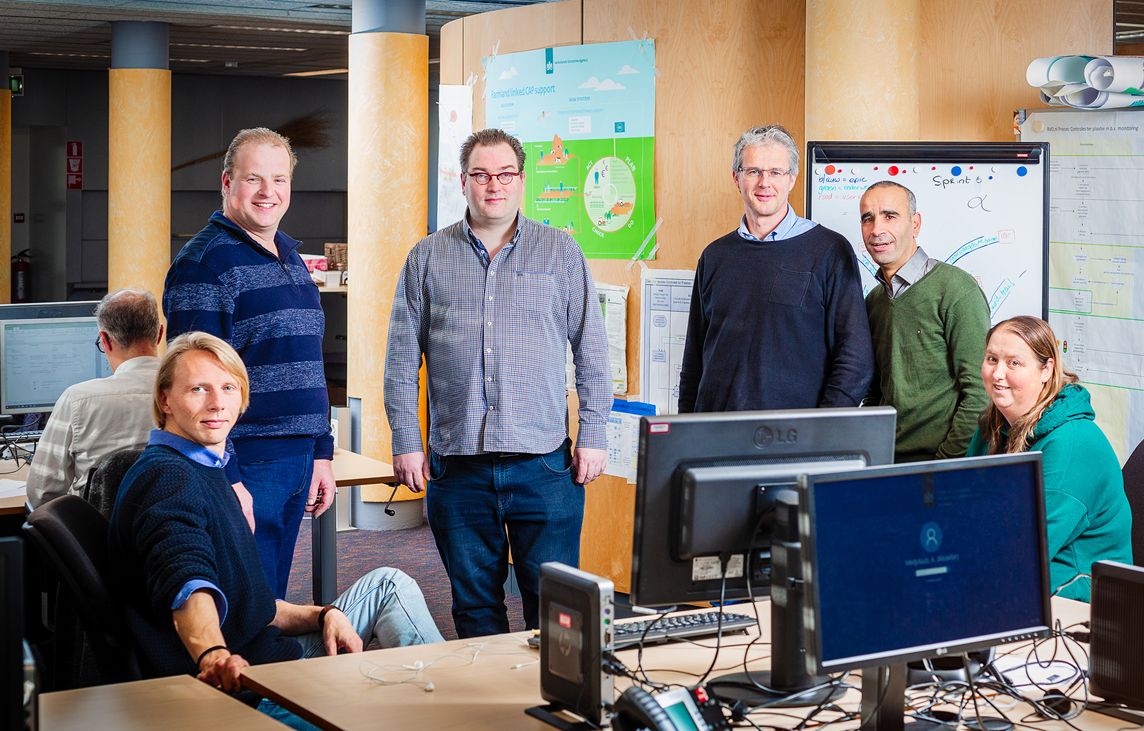 Groepsfoto product owners RVO